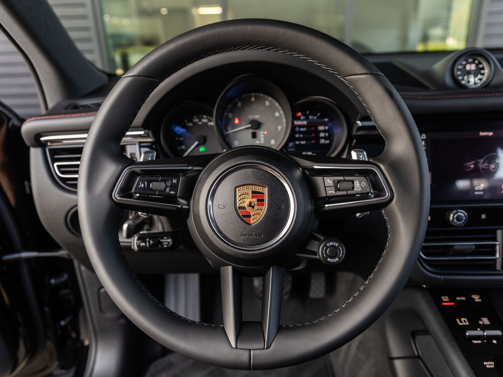 2026 Porsche Macan Macan S