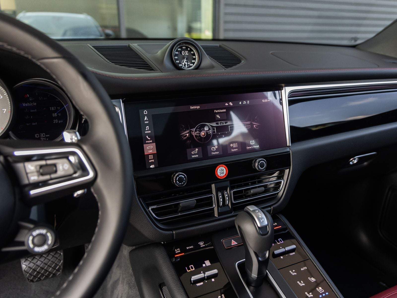 2026 Porsche Macan Macan S