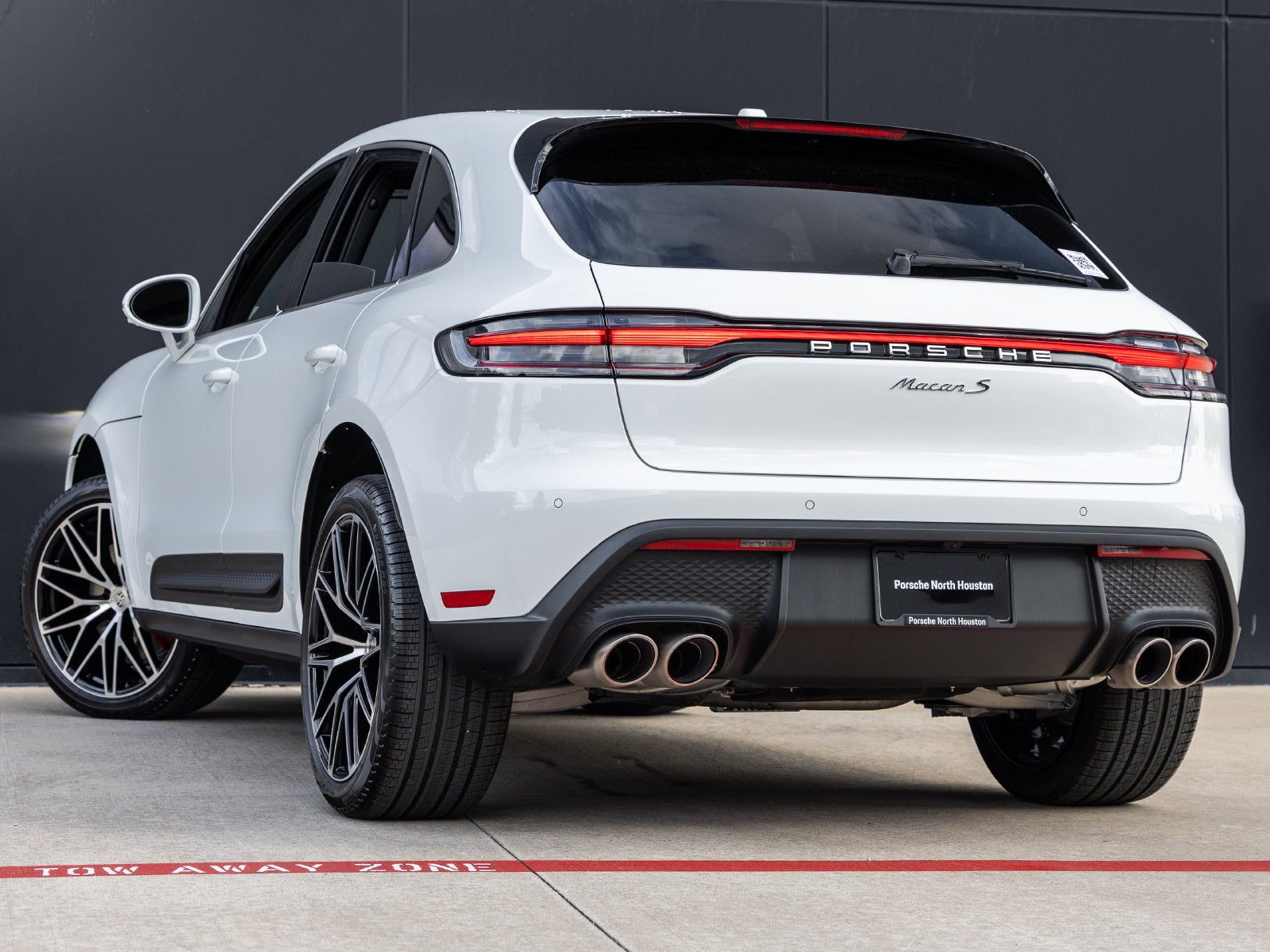 2026 Porsche Macan Macan S
