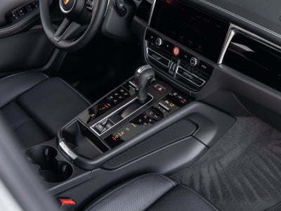2026 Porsche Macan Macan S