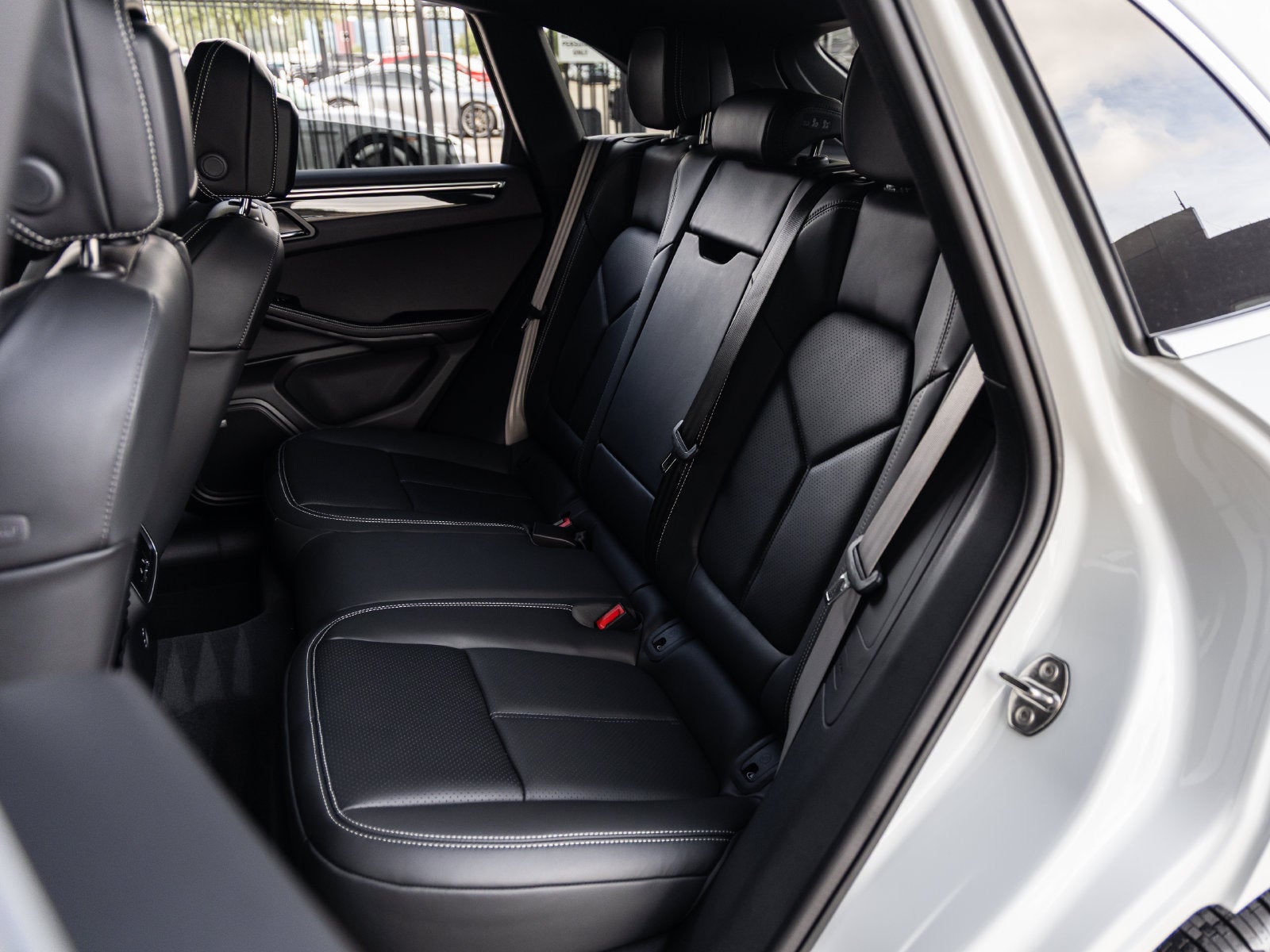 2026 Porsche Macan Macan S