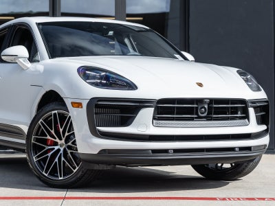 2026 Porsche Macan Macan S