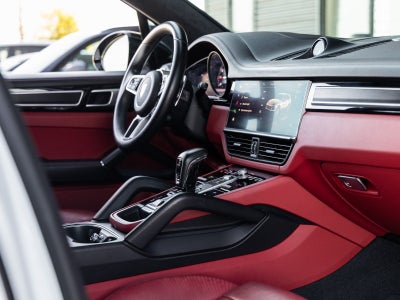 2022 Porsche Cayenne GTS