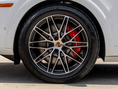 2026 Porsche Cayenne GTS