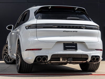2026 Porsche Cayenne GTS