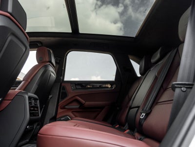 2026 Porsche Cayenne GTS