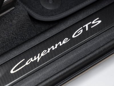 2026 Porsche Cayenne GTS