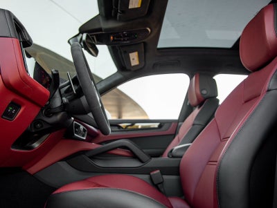 2026 Porsche Cayenne Cayenne GTS