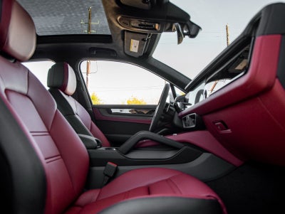 2026 Porsche Cayenne Cayenne GTS