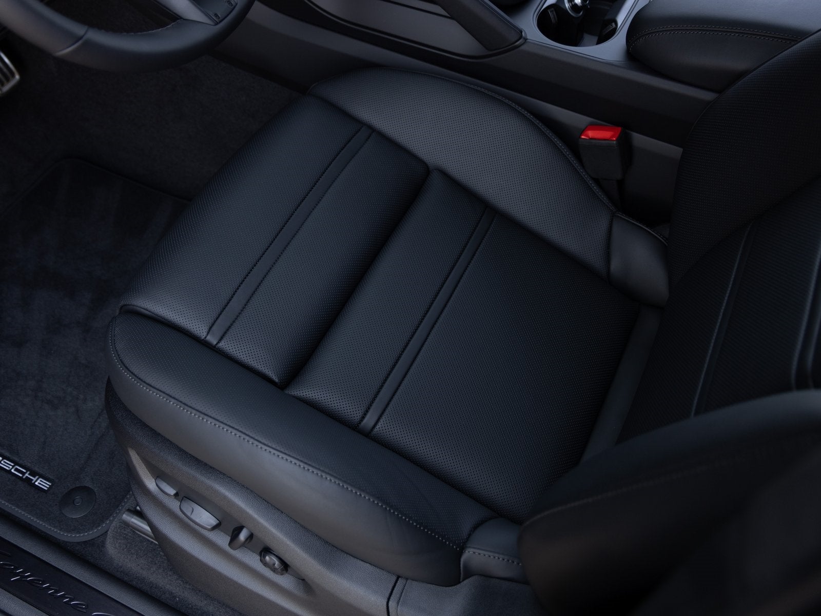 2026 Porsche Cayenne Cayenne GTS