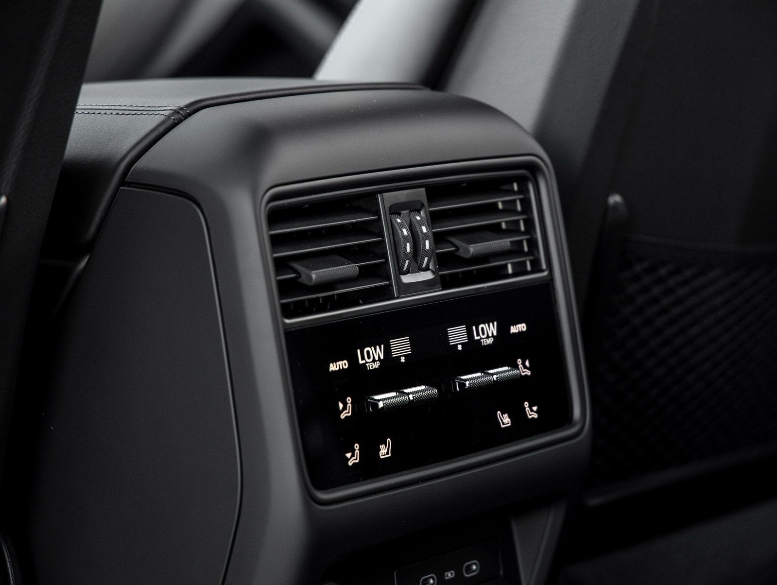 2026 Porsche Cayenne Cayenne GTS