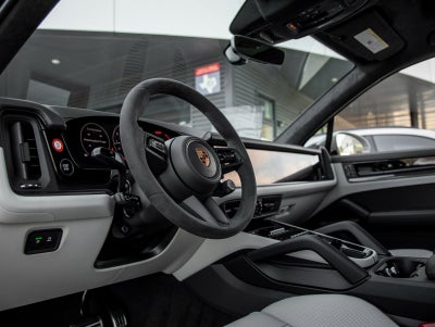 2026 Porsche Cayenne Cayenne GTS