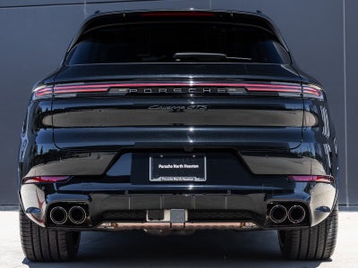 2026 Porsche Cayenne Cayenne GTS