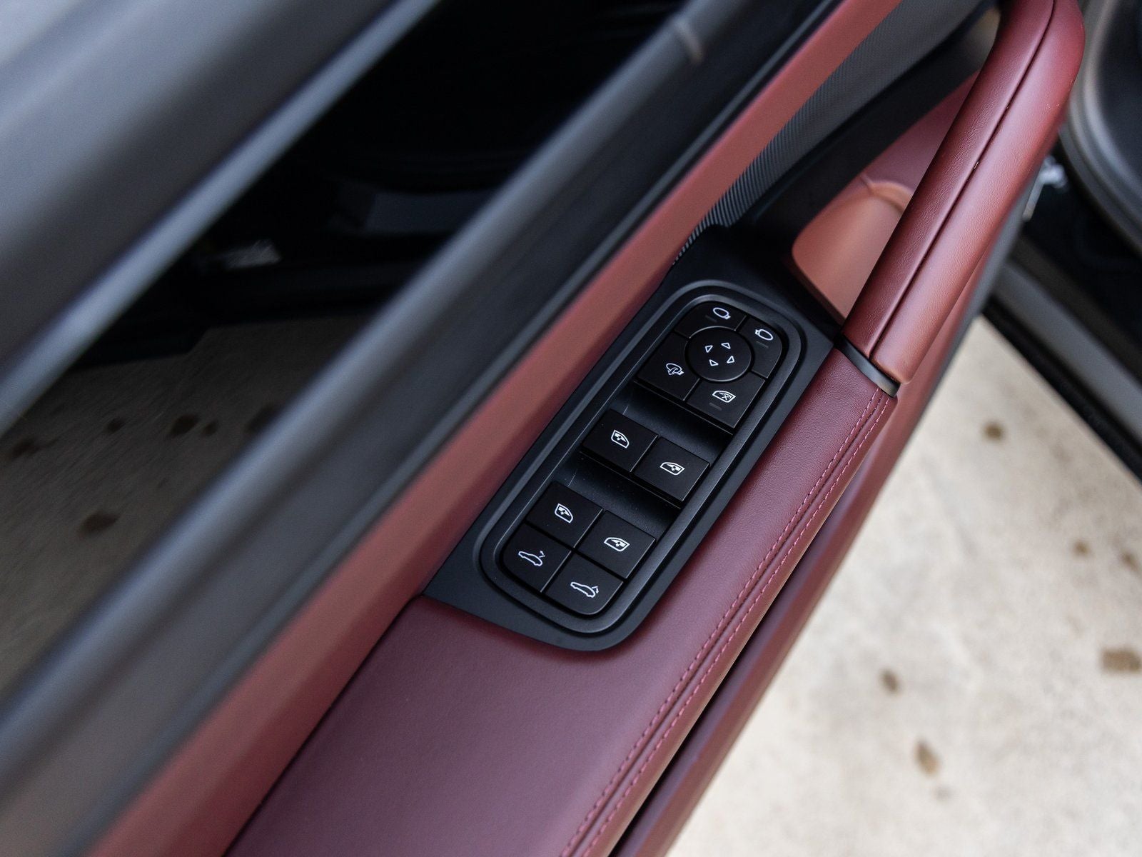 2026 Porsche Cayenne Cayenne GTS