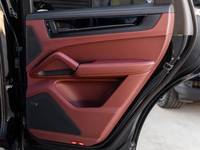 2026 Porsche Cayenne Cayenne GTS