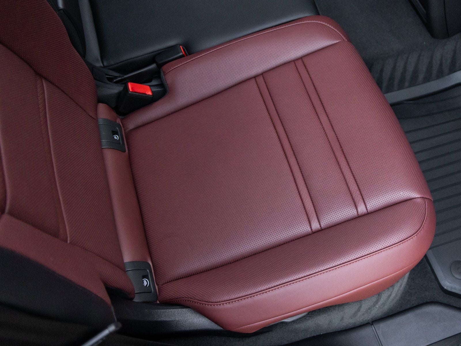 2026 Porsche Cayenne Cayenne GTS