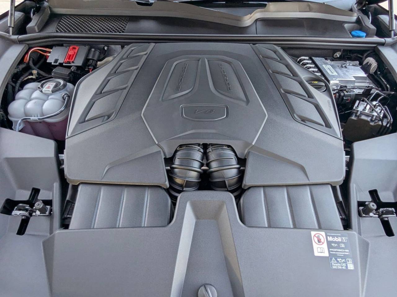 2026 Porsche Cayenne Cayenne GTS