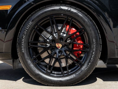 2026 Porsche Cayenne Cayenne GTS