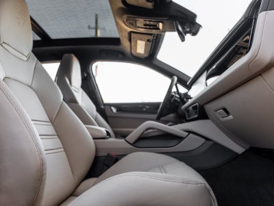 2026 Porsche Cayenne Cayenne GTS