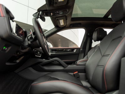 2026 Porsche Cayenne Cayenne GTS