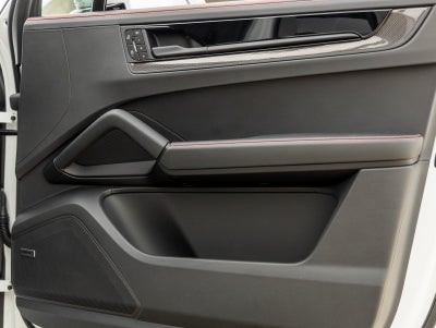 2026 Porsche Cayenne Cayenne GTS