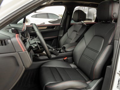 2026 Porsche Cayenne Cayenne GTS