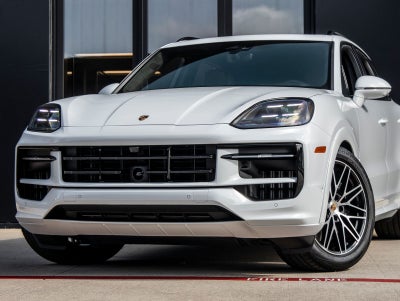 2026 Porsche Cayenne Cayenne GTS