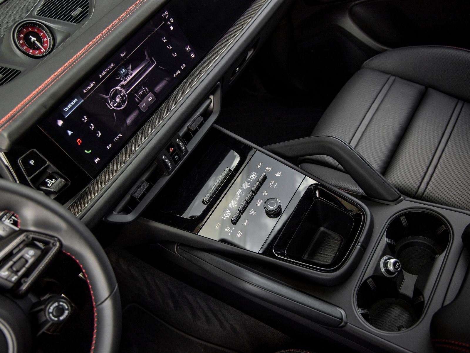 2026 Porsche Cayenne Cayenne GTS