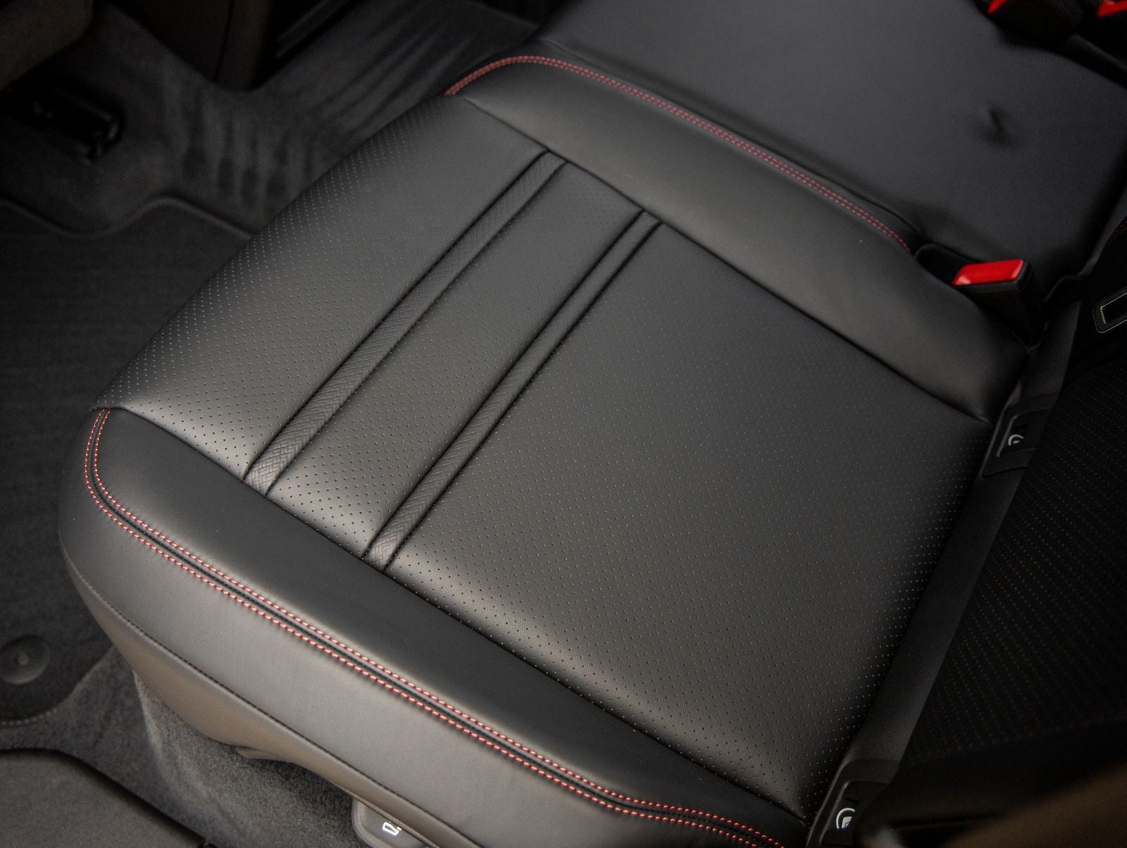 2026 Porsche Cayenne Cayenne GTS
