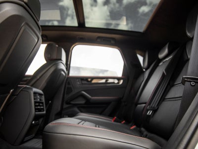 2026 Porsche Cayenne Cayenne GTS