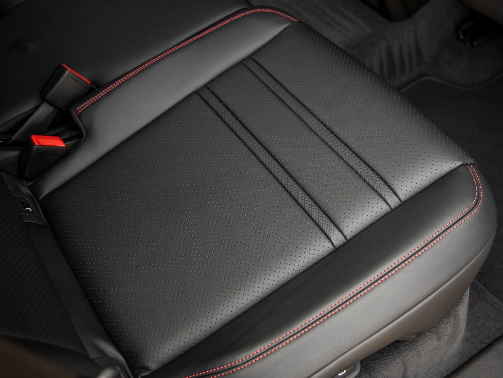 2026 Porsche Cayenne Cayenne GTS