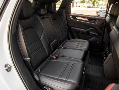 2026 Porsche Cayenne Cayenne GTS