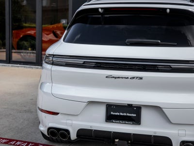 2026 Porsche Cayenne Cayenne GTS
