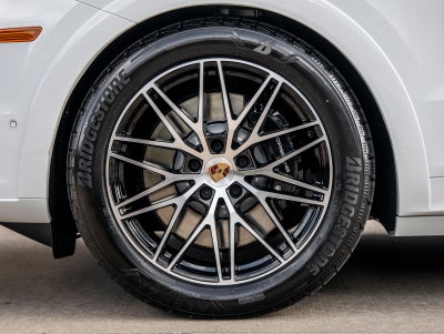 2026 Porsche Cayenne Cayenne GTS