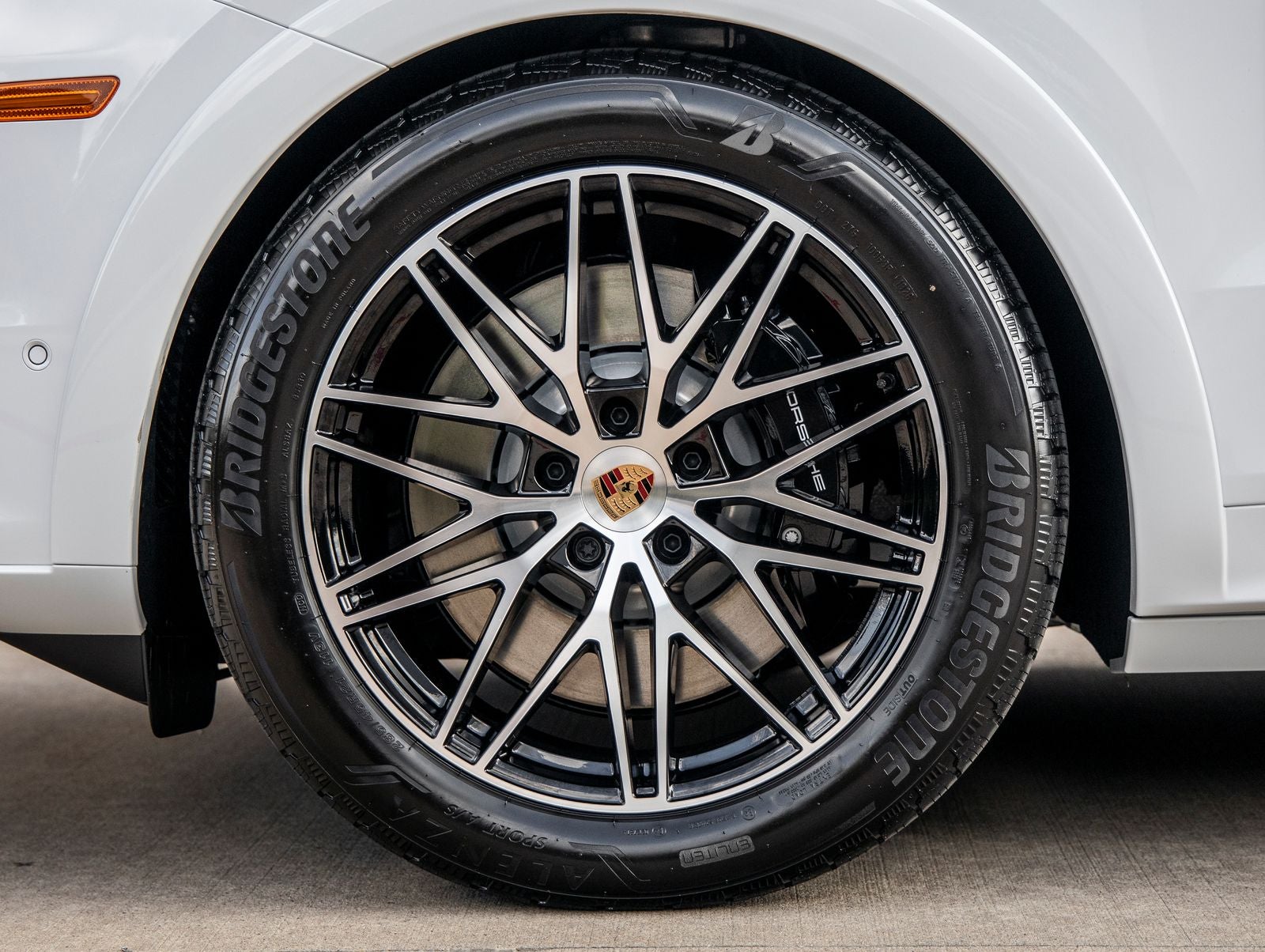 2026 Porsche Cayenne Cayenne GTS