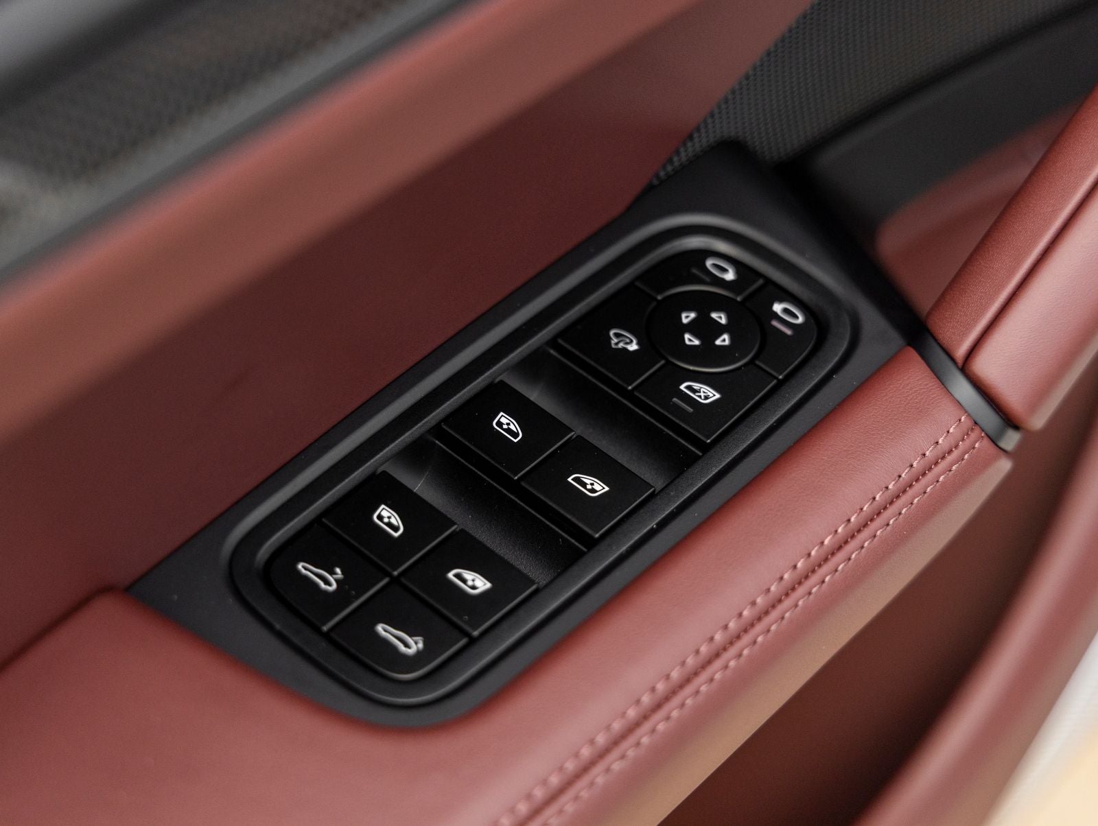 2026 Porsche Cayenne Cayenne GTS