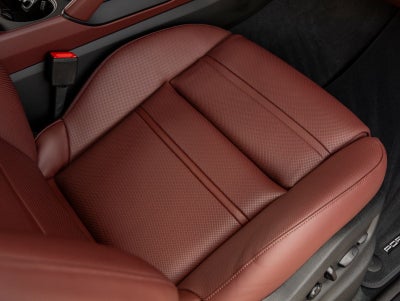 2026 Porsche Cayenne Cayenne GTS