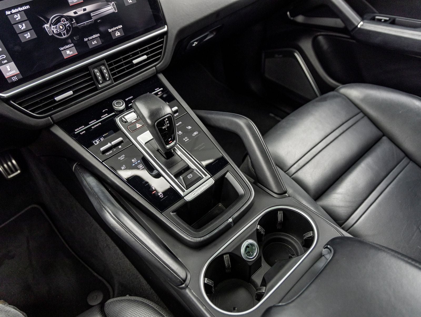 2021 Porsche Cayenne GTS