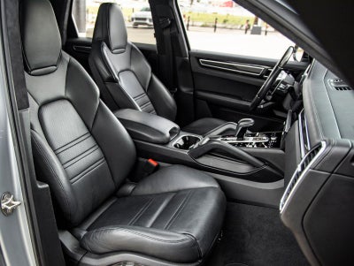 2021 Porsche Cayenne GTS