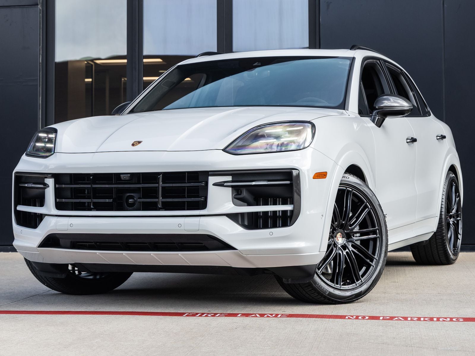 2025 Porsche Cayenne Cayenne GTS