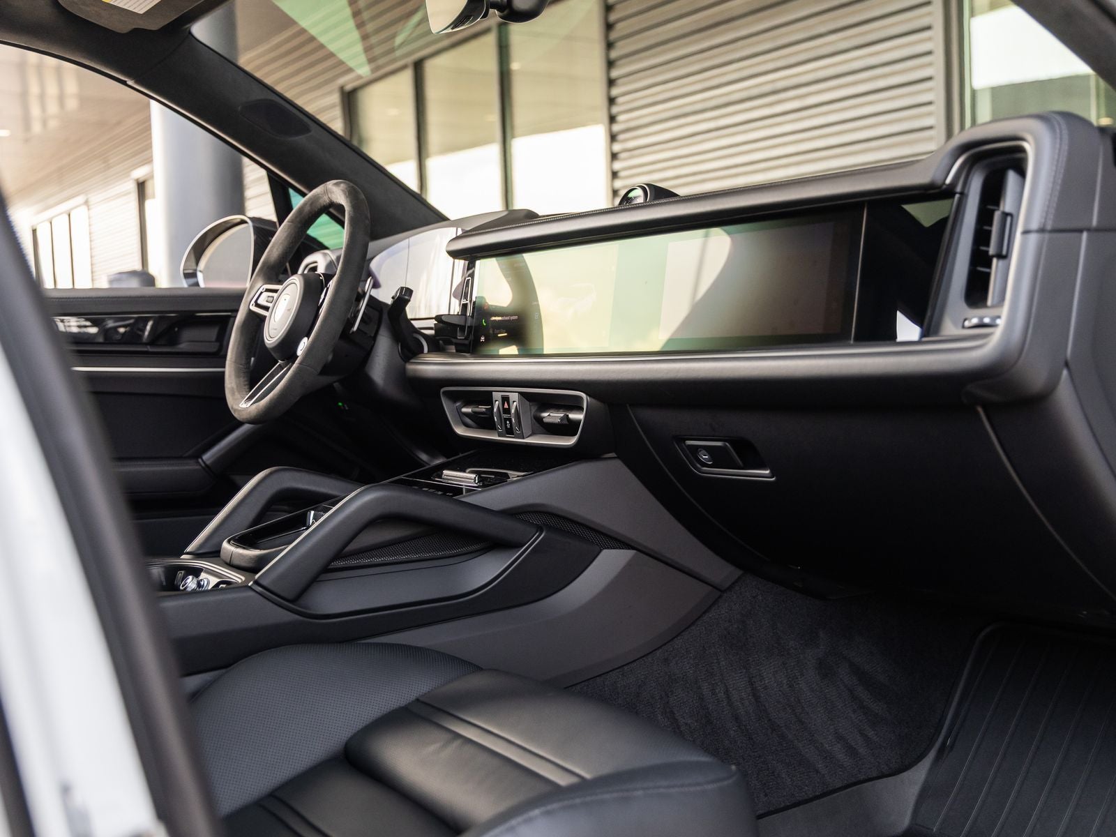 2025 Porsche Cayenne Cayenne GTS