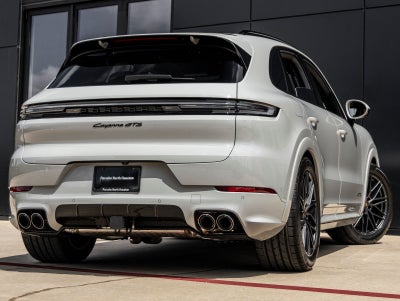 2025 Porsche Cayenne Cayenne GTS
