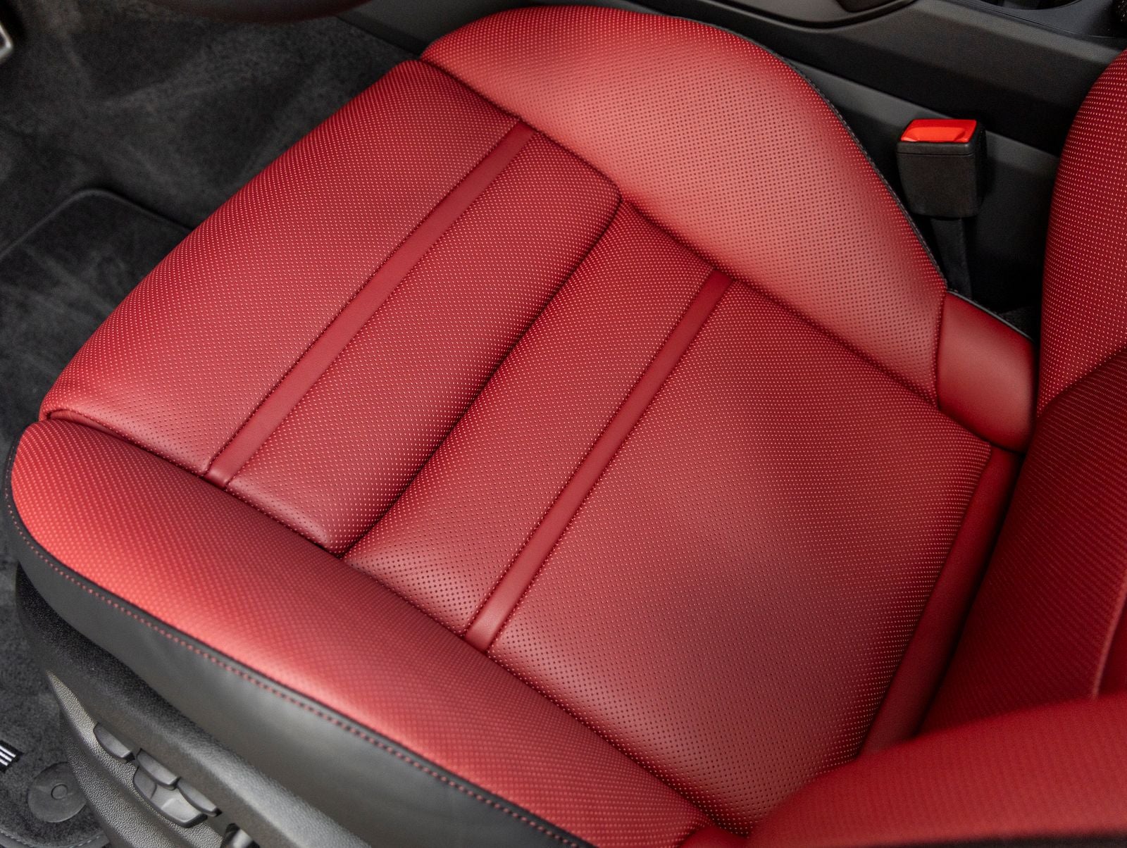 2025 Porsche Cayenne Cayenne GTS