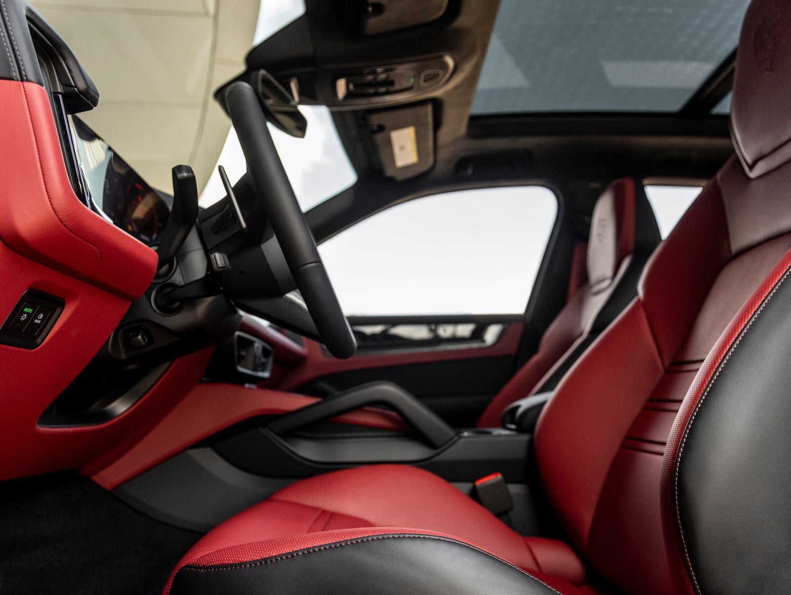 2025 Porsche Cayenne Cayenne GTS