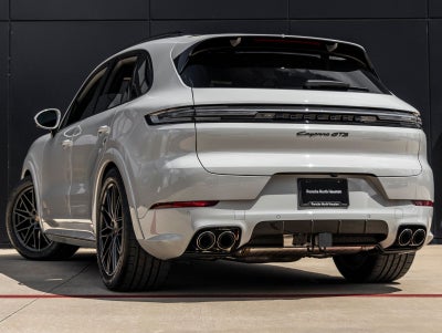 2025 Porsche Cayenne Cayenne GTS