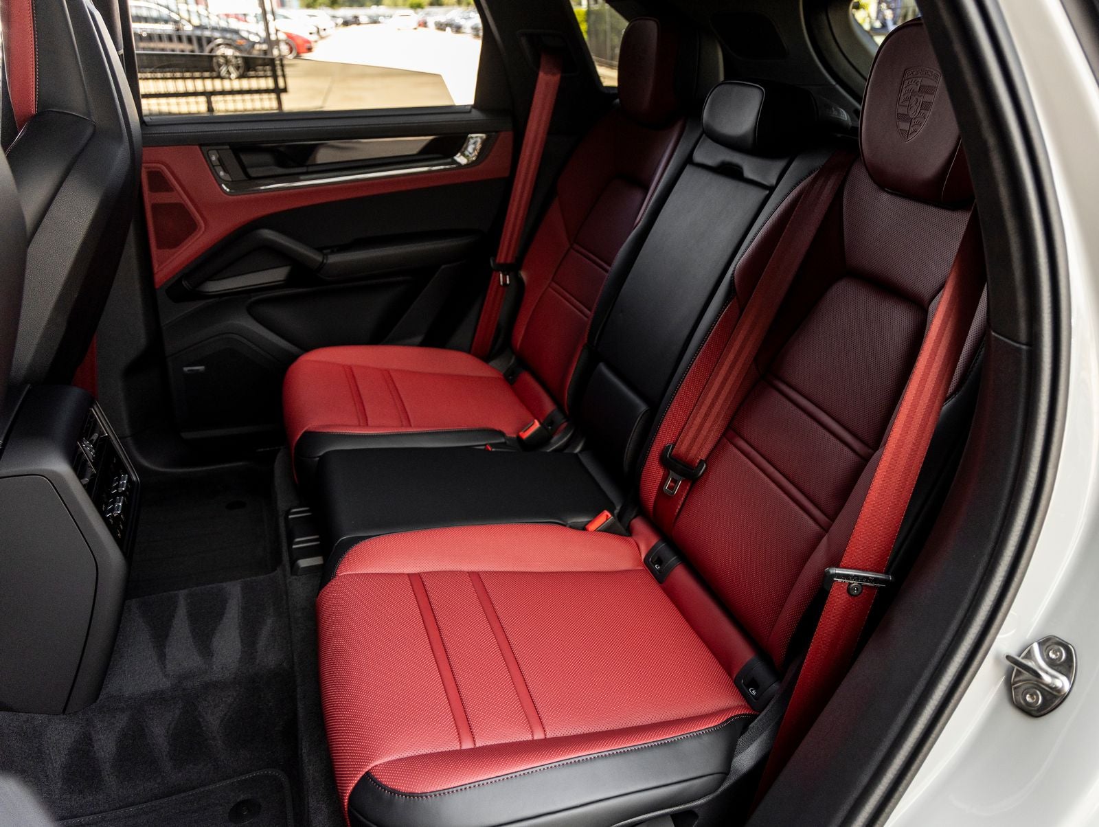 2025 Porsche Cayenne Cayenne GTS