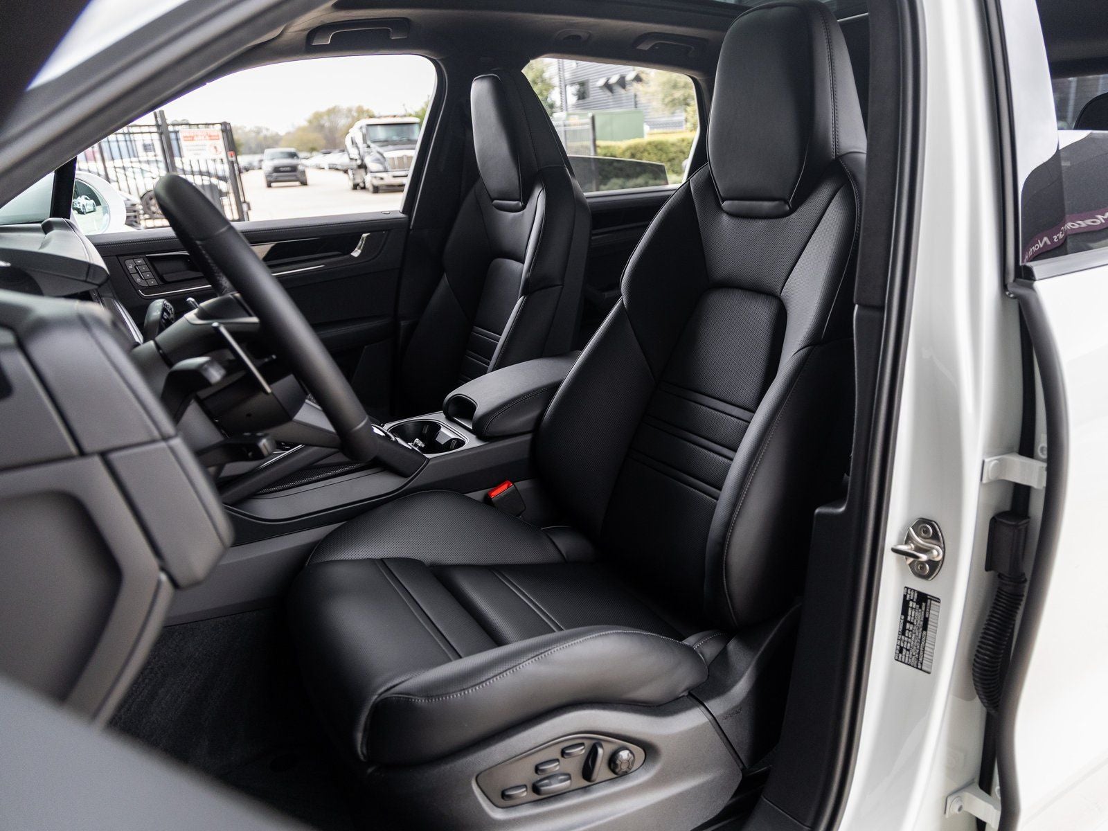 2026 Porsche Cayenne Cayenne GTS