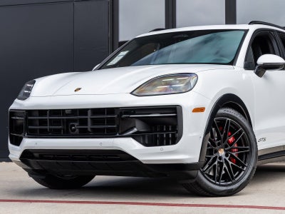 2026 Porsche Cayenne Cayenne GTS