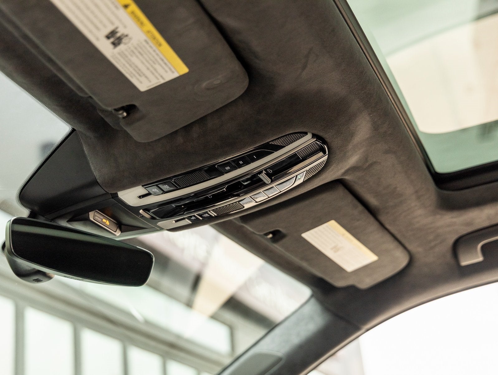 2022 Porsche Cayenne E-Hybrid Cayenne Turbo S E-Hybrid (MY22)