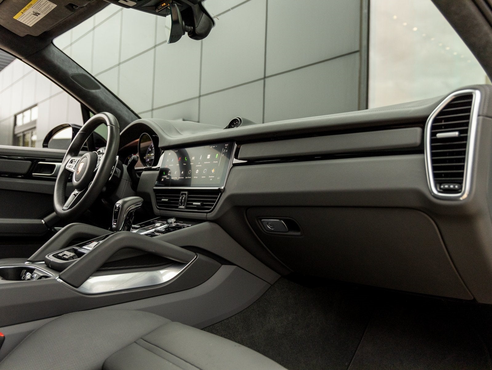 2022 Porsche Cayenne E-Hybrid Cayenne Turbo S E-Hybrid (MY22)